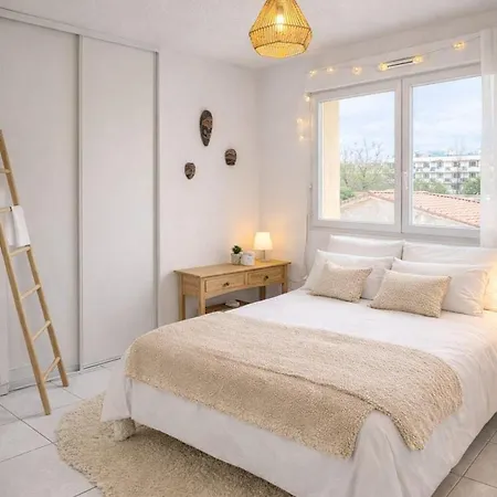 With Terrace & Parking Arceaux Apartamento Montpellier